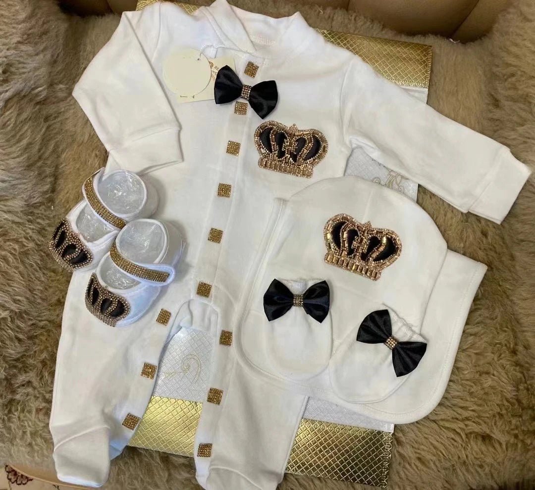 5-delige babykledingset van katoen met romper, broek, shirt en muts voor pasgeboren baby's
