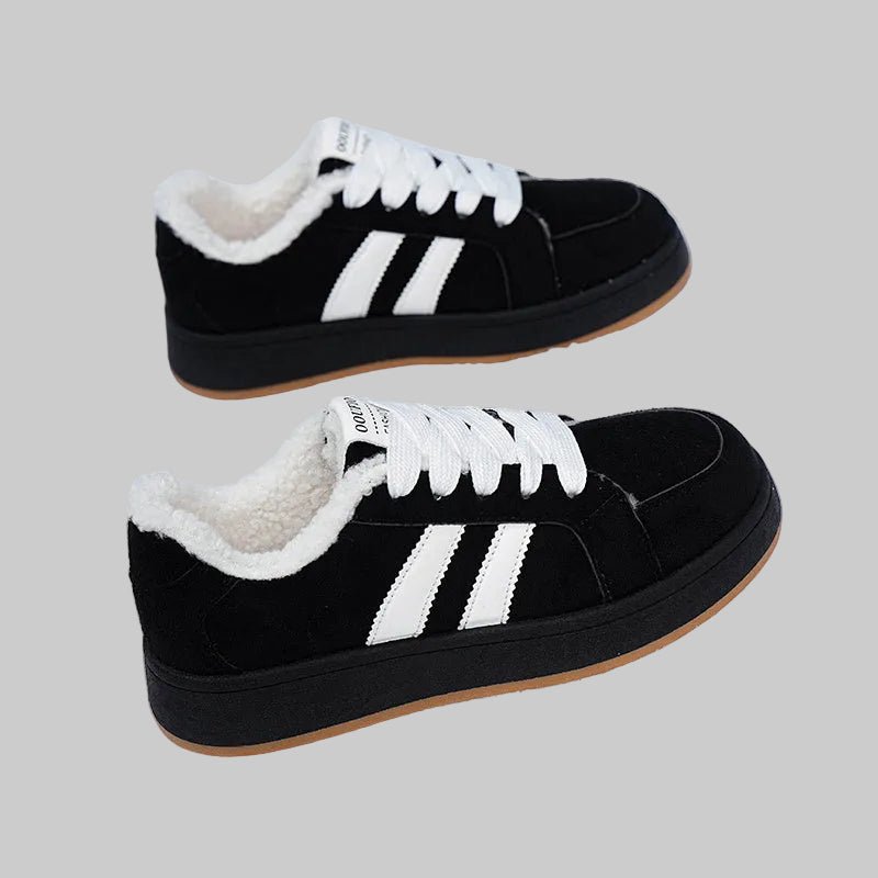Dames sneakers met brede neus en warme voering
