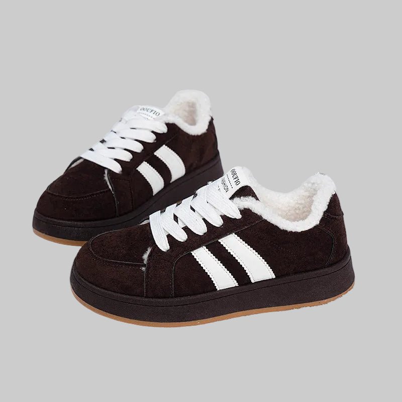 Dames sneakers met brede neus en warme voering