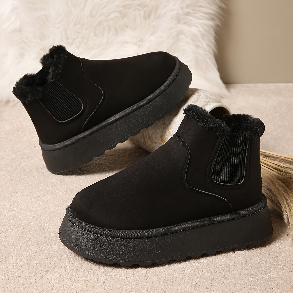 Korte dames snowboots met fleecevoering en plateauzool