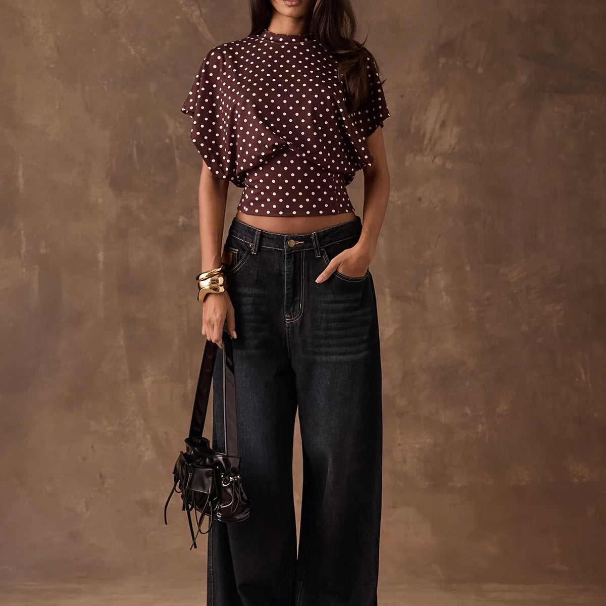 Bordeauxrode dames top met polkadotprint