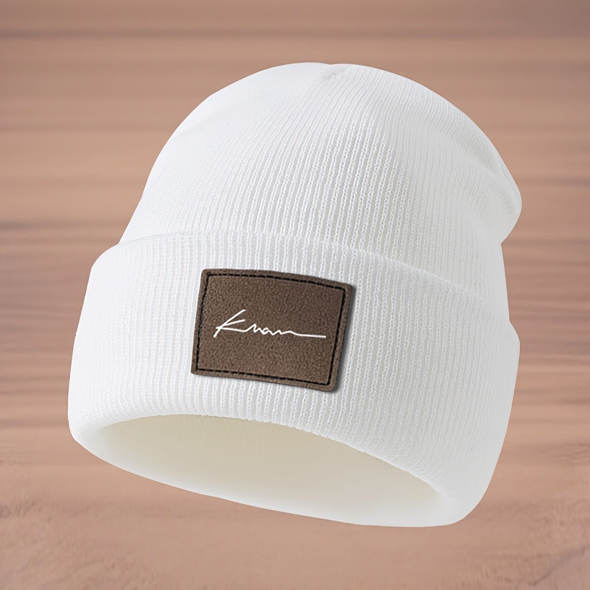 Gebreide Beanie met Letter K – Rekbare Wintermuts - Spotlights shopping