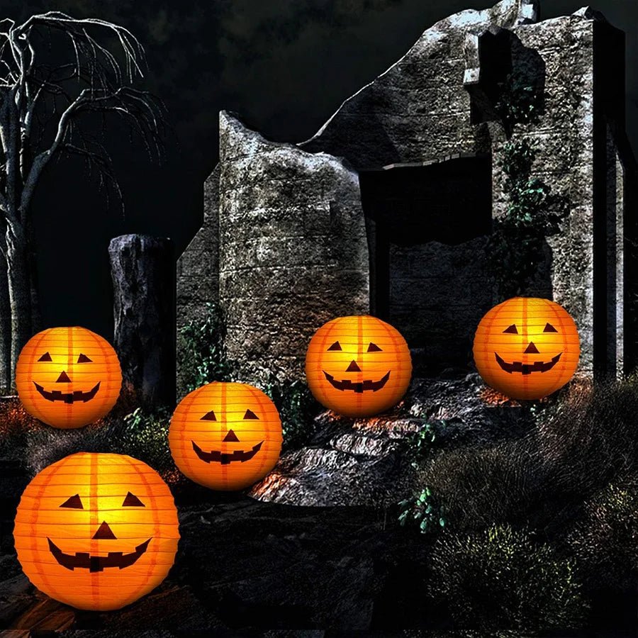 Hangende Halloween lantaarns met pompoenmotief