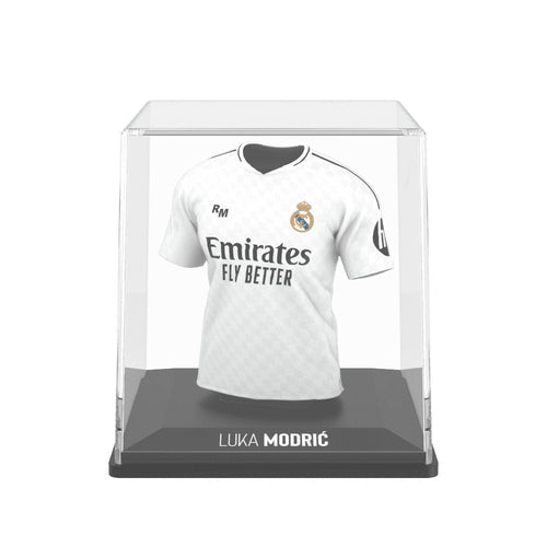 Luka Modrić Real Madrid My Jersey 2024/2025 Home met display case en Augmented Reality