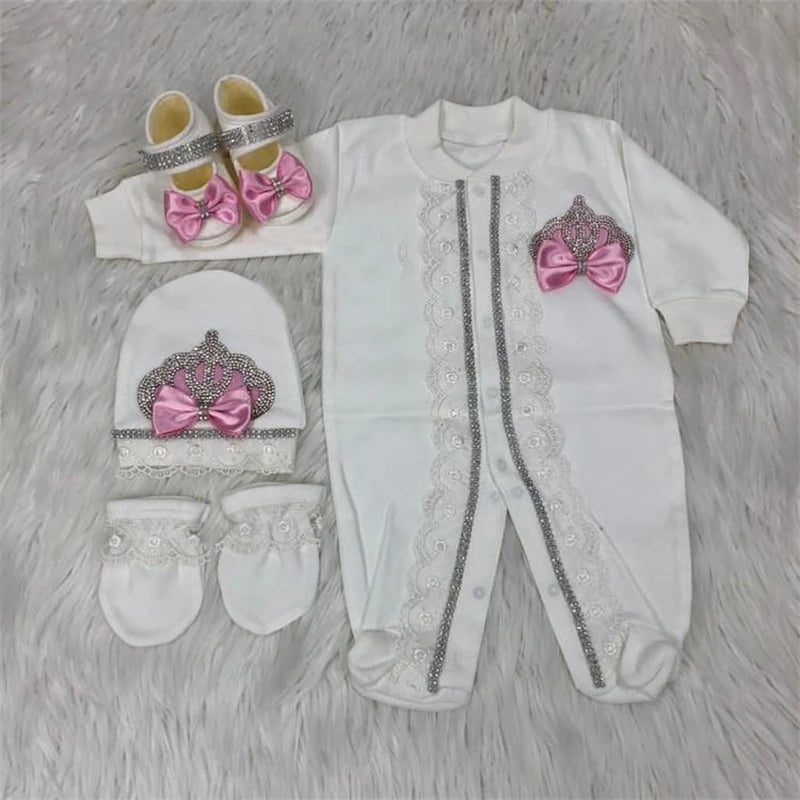 5-delige babykledingset van katoen met romper, broek, shirt en muts voor pasgeboren baby's
