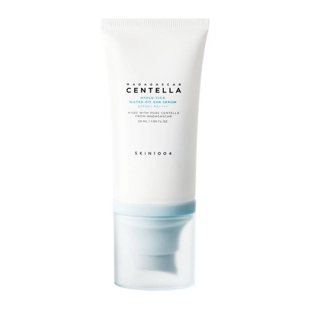SKIN1004 Hyalu-Cica Water-Fit Sun Serum SPF50+ PA++++ | Koreaanse Zonnebrandcrème 50 ml - Spotlights shopping