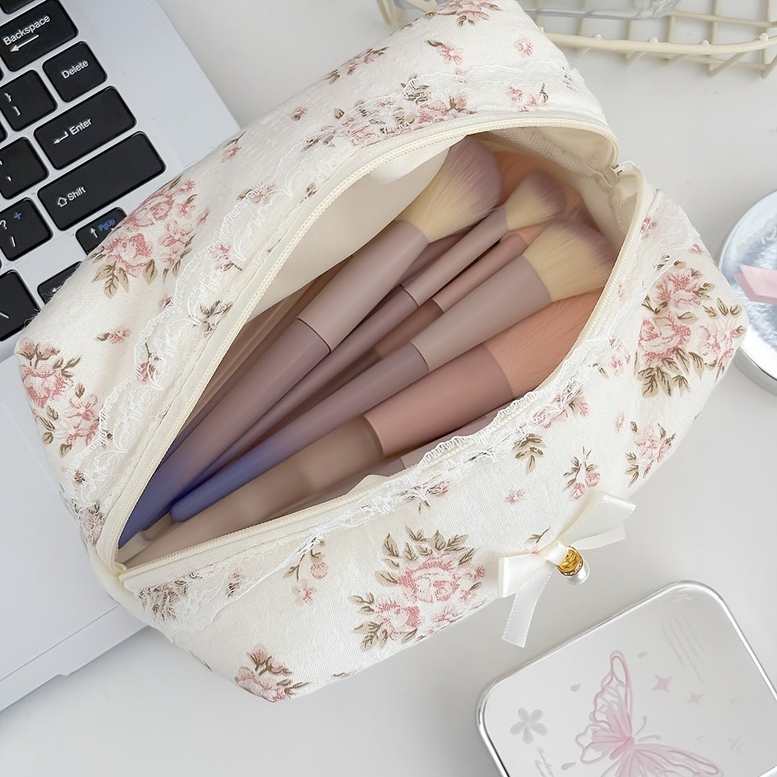 Vintage make-uptas met kanten afwerking en rozenprint - Spotlights shopping